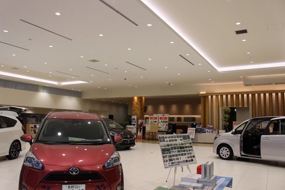 鎌田店内3