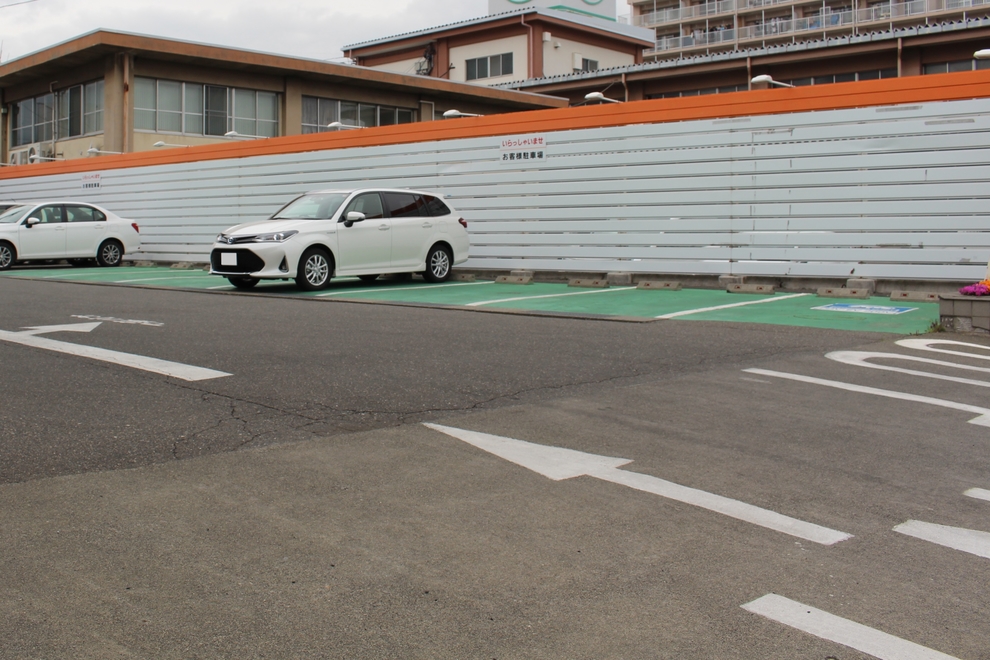 塩尻駐車場