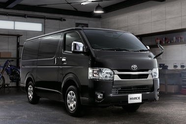 特別仕様車スーパーGL“DARK PRIME S”［ベース車両はスーパーGL（4WD・2800ディーゼル・標準ボディ）］