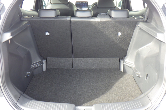 9219071_GRアクア⑧