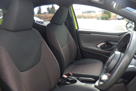 0152330_ヤリス⑤