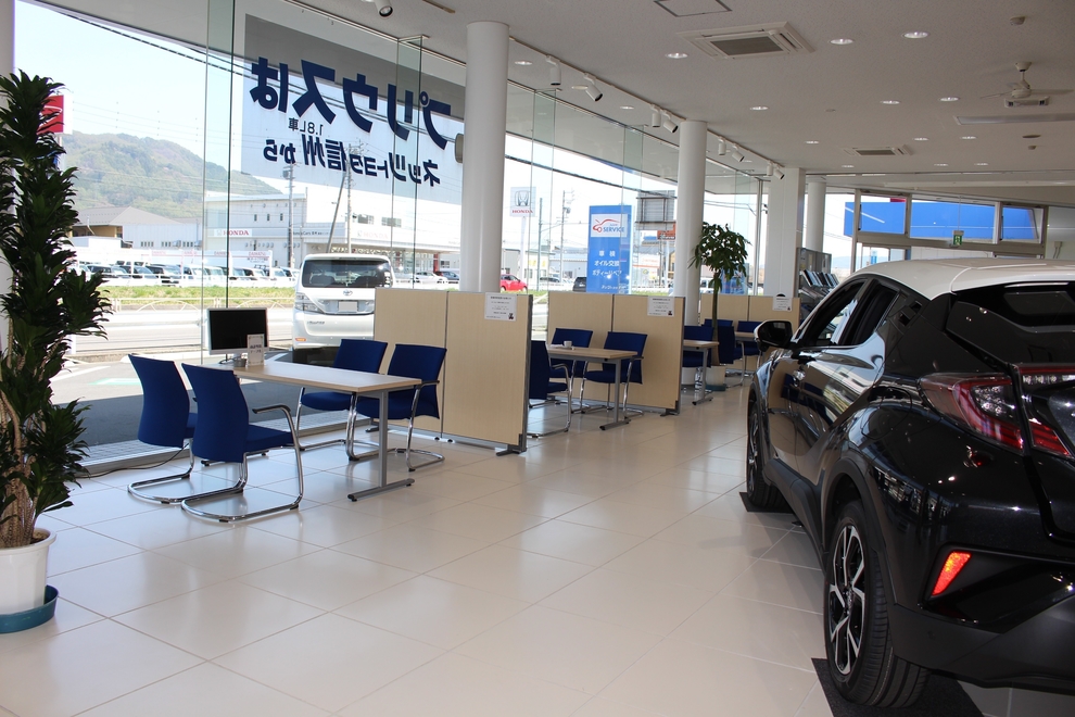 諏訪店内4