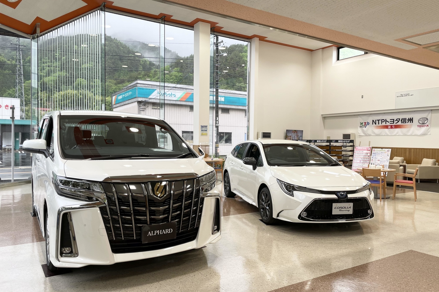 木曽店:ショールーム